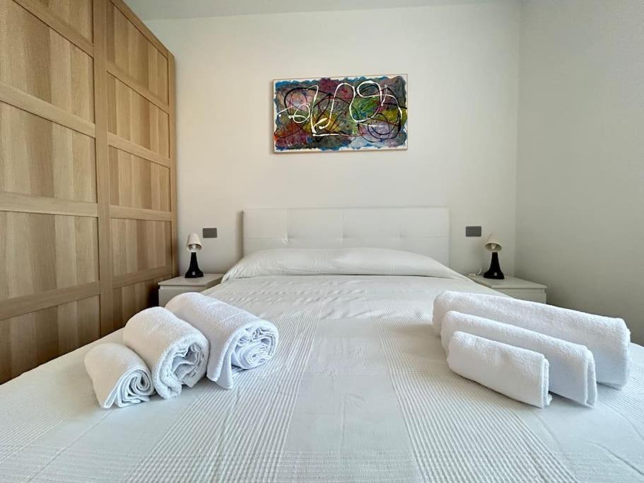 Art X6 In Centre With Private Parking Appartamento *
